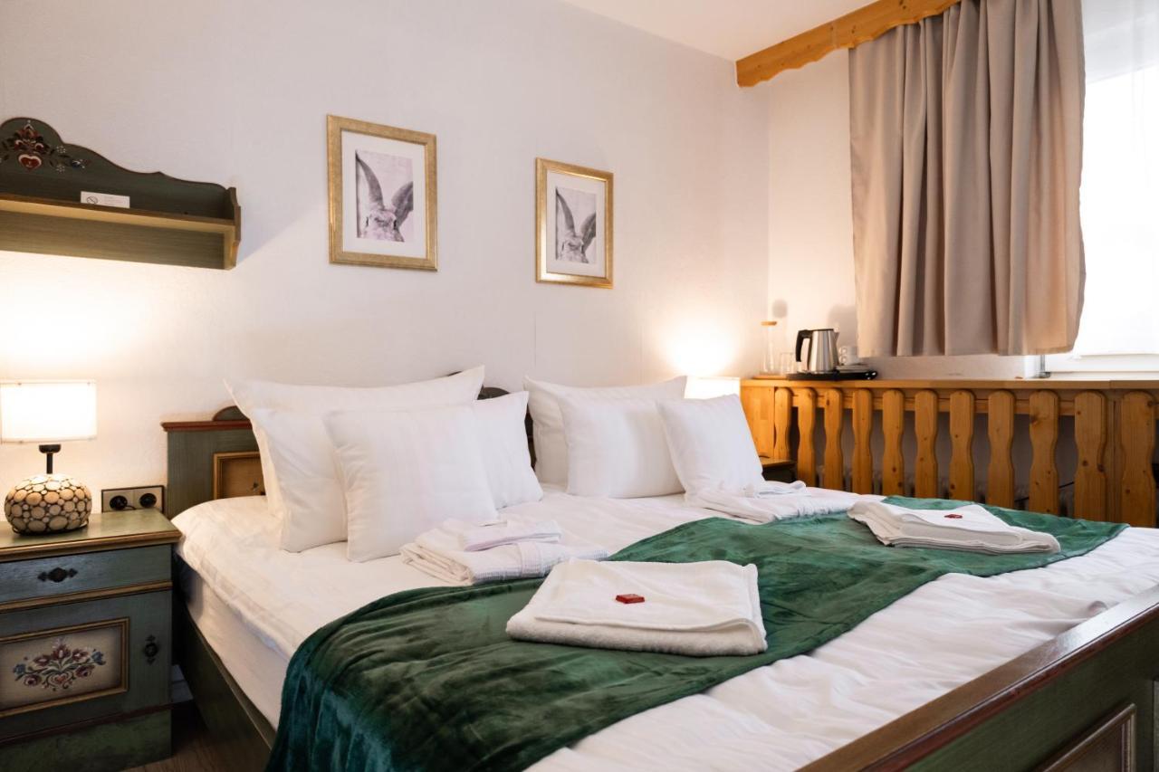 Hotel Zum See, Titisee Kültér fotó
