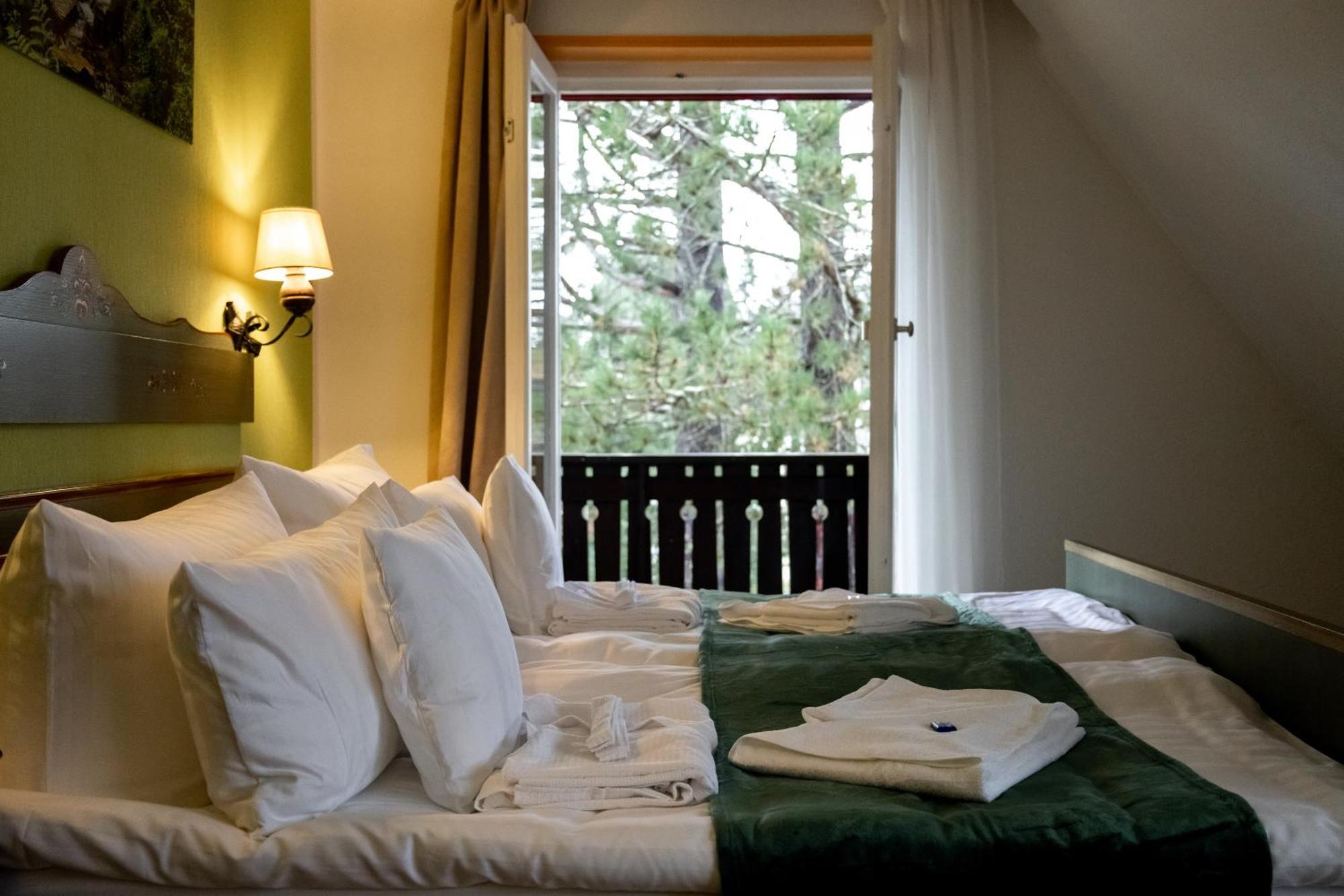 Hotel Zum See, Titisee Kültér fotó