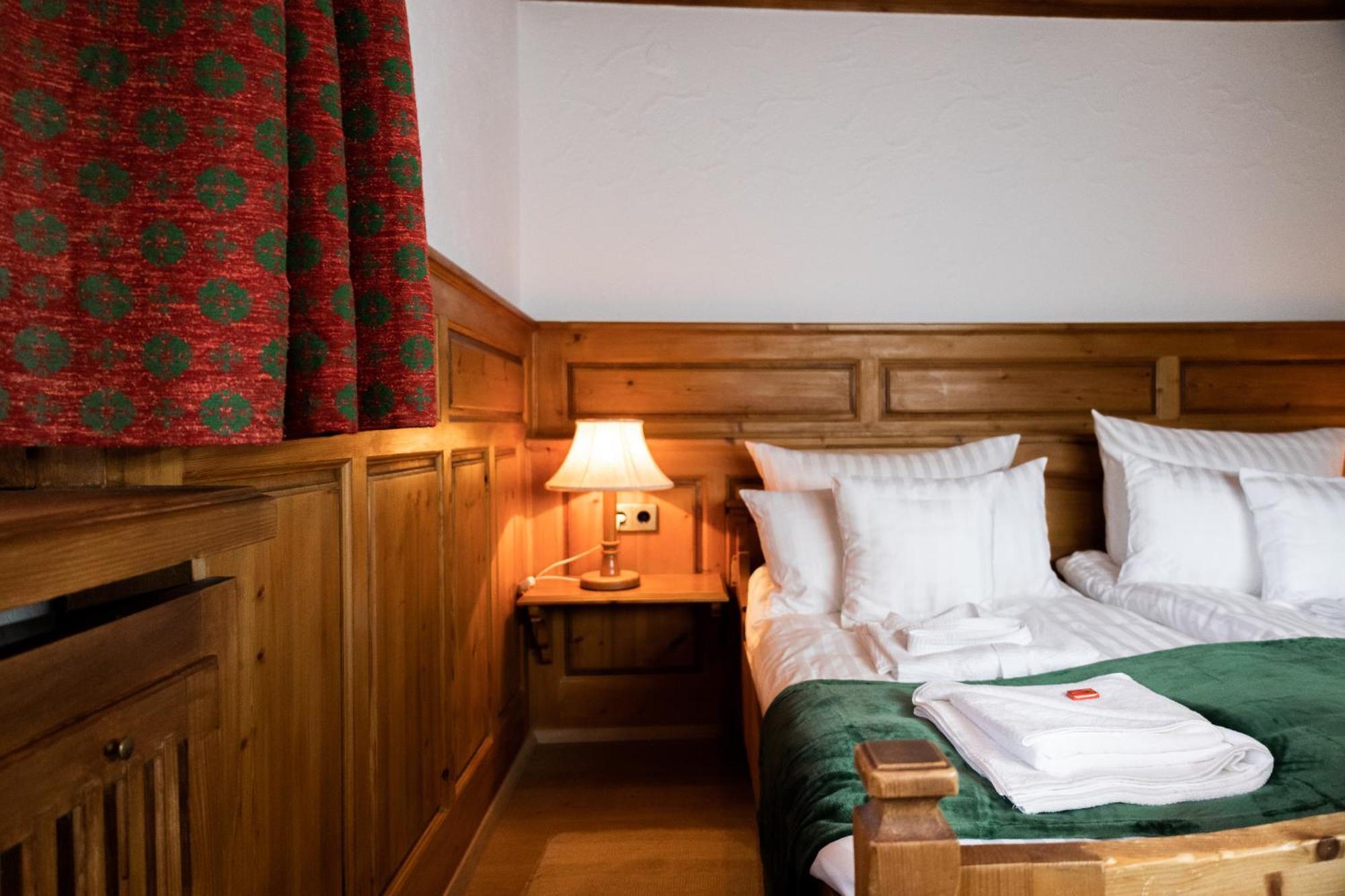 Hotel Zum See, Titisee Kültér fotó